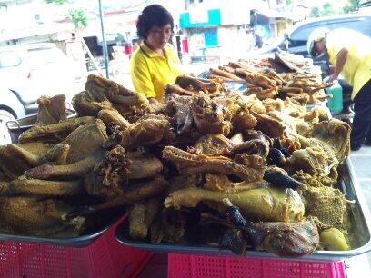 Ini Dia 14 Warung Bebek Goreng Paling Recommended di Surabaya