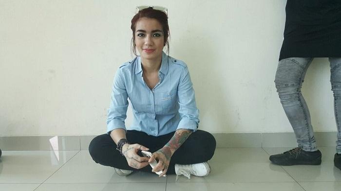 Tulang Hidung Sheila Marcia Retak Akibat Kecelakaan Mobil
