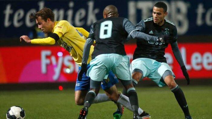 Jong Ajax Kalahkan Cambuur 2-1, Stefano Lilipaly Starter ...