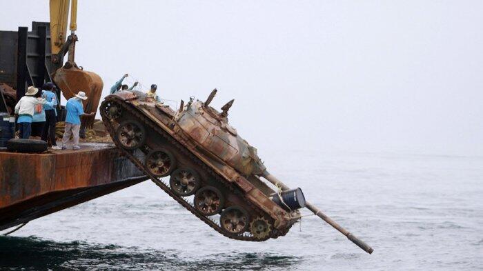 Kapal, Tank Hingga Kereta Api Ditenggelamkan di Laut Ini, Alasannya Bikin Kagum