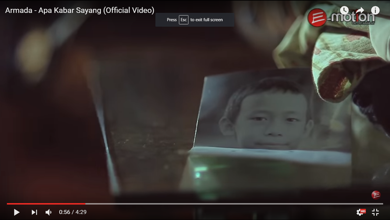 &#91;share&#93; 7 video clip baper paling tragis favorit pasukan sakit hati