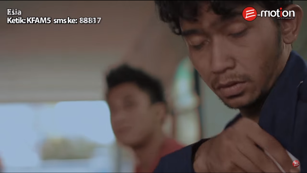 &#91;share&#93; 7 video clip baper paling tragis favorit pasukan sakit hati