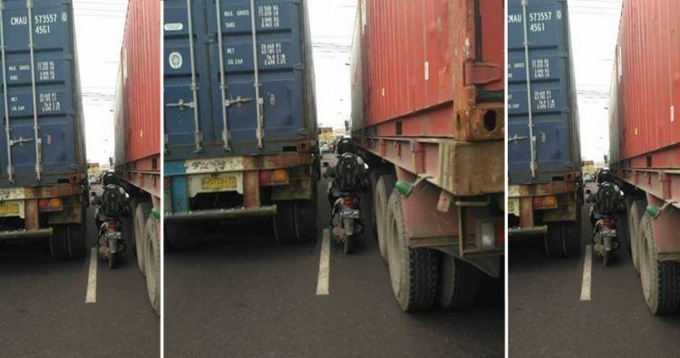 Cara pengendara motor salip truk ini menantang maut, jangan ditiru