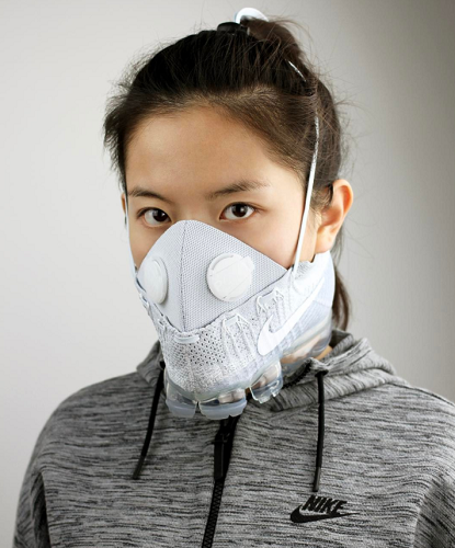 Masker Super Keren Ini Terbuat dari Sneakers Gan!