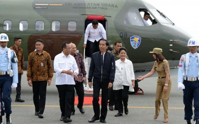 Misteri Jaket Bomber Jokowi Terjawab