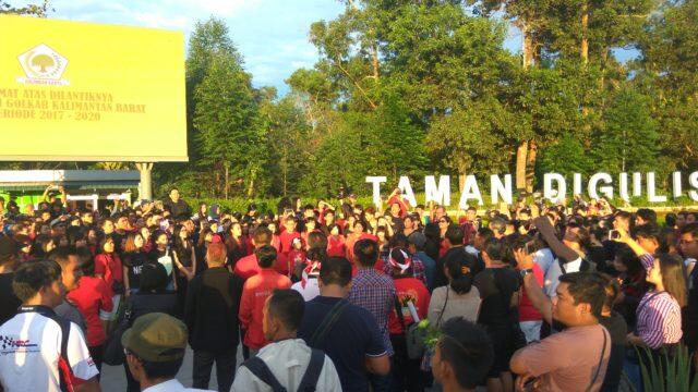 TNI dan Polri Bubarkan Massa Pro Ahok di Taman Digulis Pontianak, Ini Alasannya