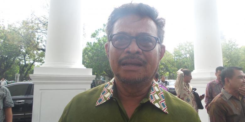 Status Dukung "Gerakan Matikan Lilin Untuk AHOK" Gubernur Sebut Akun FB di - "HACK"