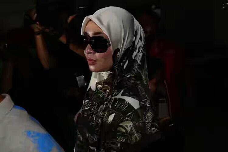 Ahli Pidana Sebut Rizieq yang Meminta Firza Foto di &quot;Chat&quot; WhatsApp