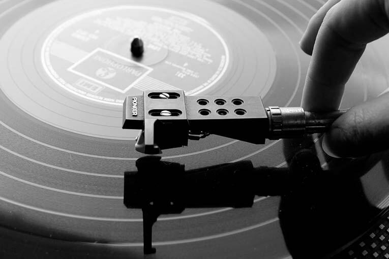 5 Album Musik Terlaris Sepanjang Masa