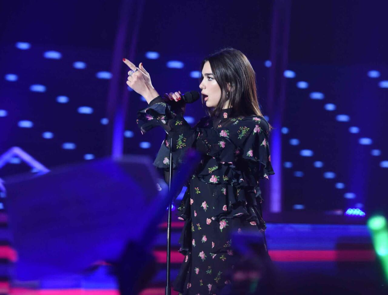 Fans DUA LIPA (MASUK). Daan Mogot digoyang Dua Lipa
