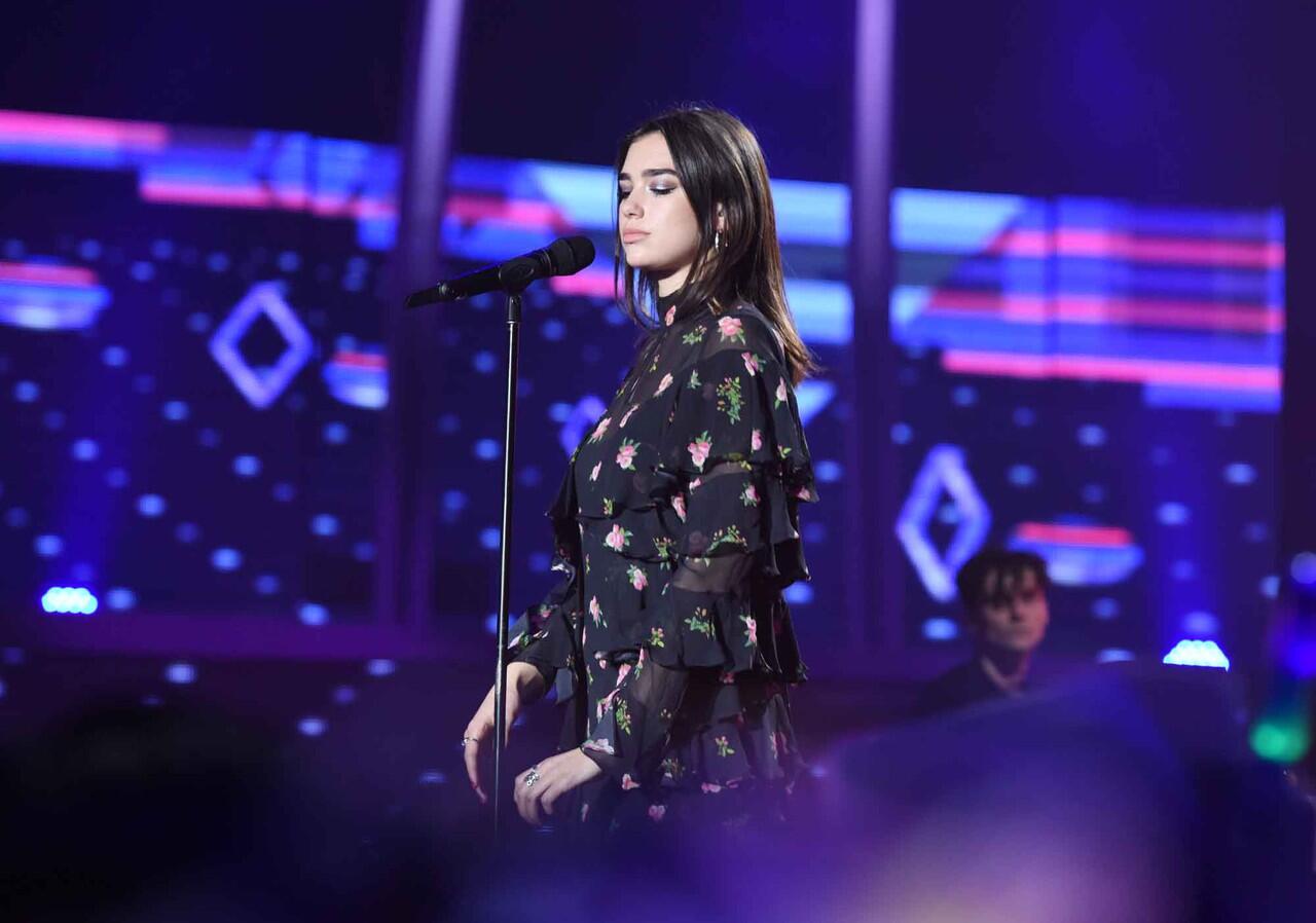 Fans DUA LIPA (MASUK). Daan Mogot digoyang Dua Lipa