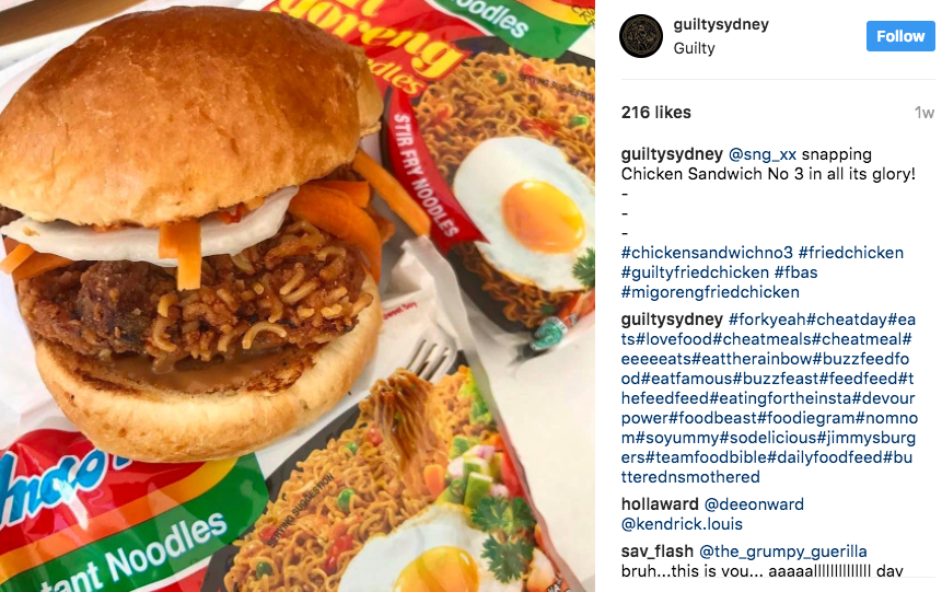 Wow, Restoran Australia Ini Sajikan Burger Isi Indomie Goreng