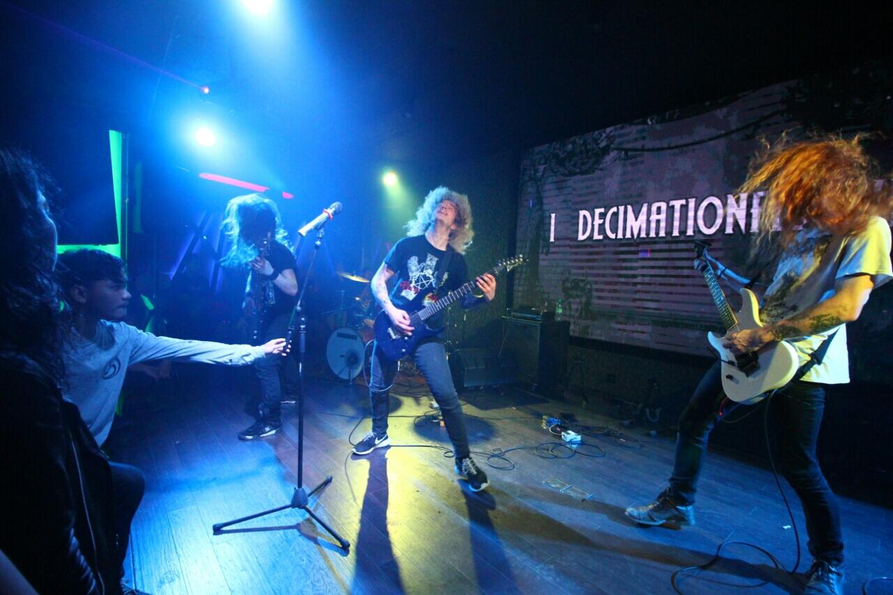 Serunya Motret Stage Photography