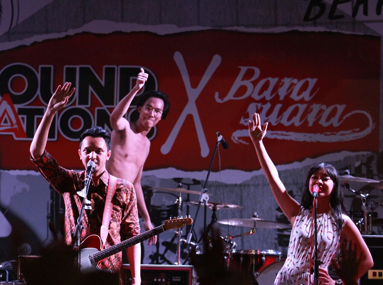 Serunya Motret Stage Photography