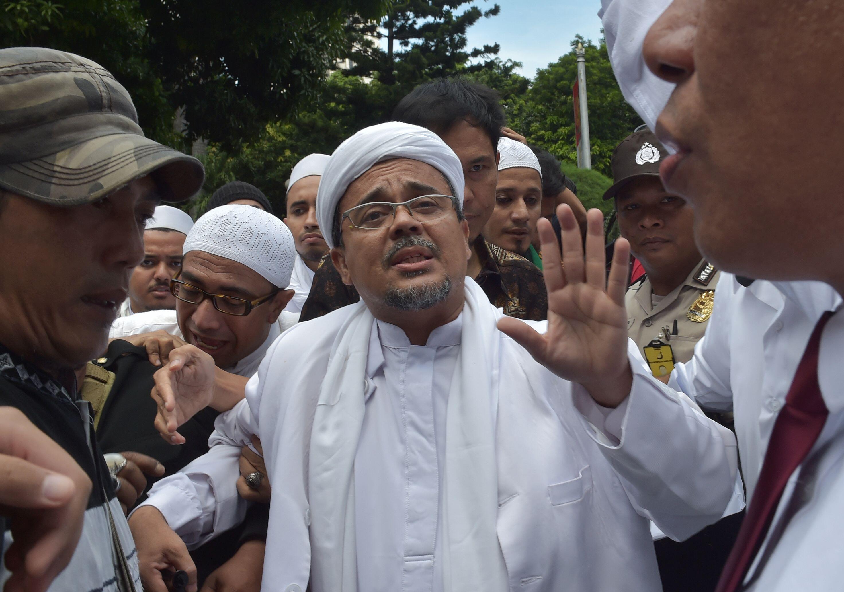 Kuasa Hukum: Firza dan Rizieq tak Punya Hubungan Spesial
