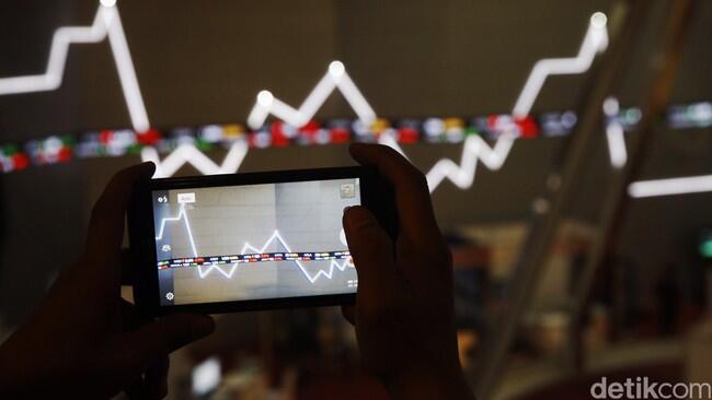 RI Menunggu Investment Grade Sejak 2012