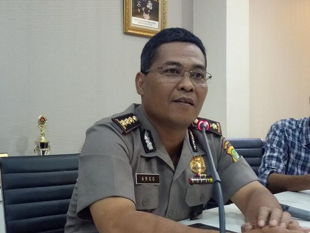 Miko Bukan Otak Penyerangan Novel