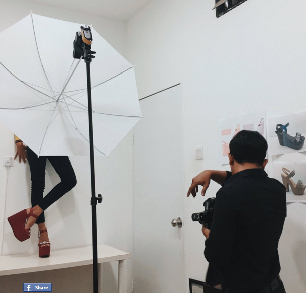 Jangan Tertipu Iklan Sepatu, Sebab Bisa Saja Modelnya Ternyata...