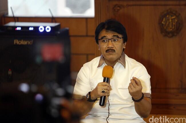 Adhyaksa Dault Jelaskan ke Tjahjo Soal Eks Menteri Anti-Pancasila