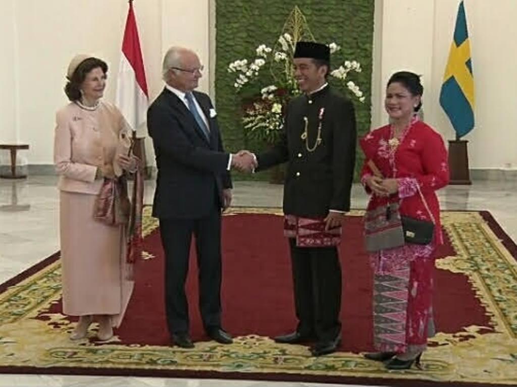 Presiden Kenakan Pakaian Adat Betawi untuk Sambut Raja Swedia