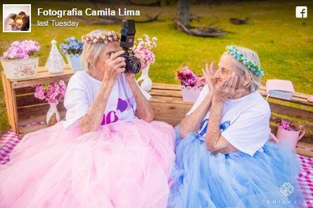 Bikin Gemas, Nenek Kembar Ini Rayakan Ulang Tahun ke-100