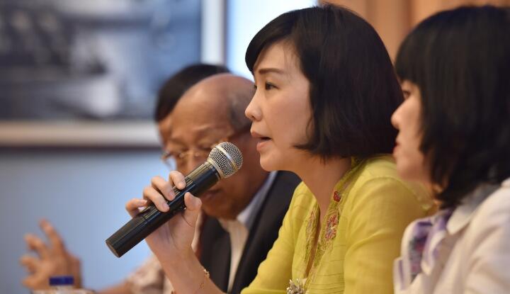 Pengacara : Ahok Tidak Kalah Tapi Mengalah!
