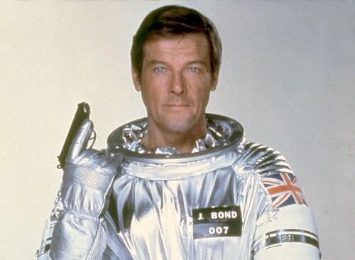 Senjata dan Gadget Tercanggih James Bond versi Roger Moore