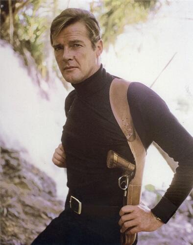 Senjata dan Gadget Tercanggih James Bond versi Roger Moore