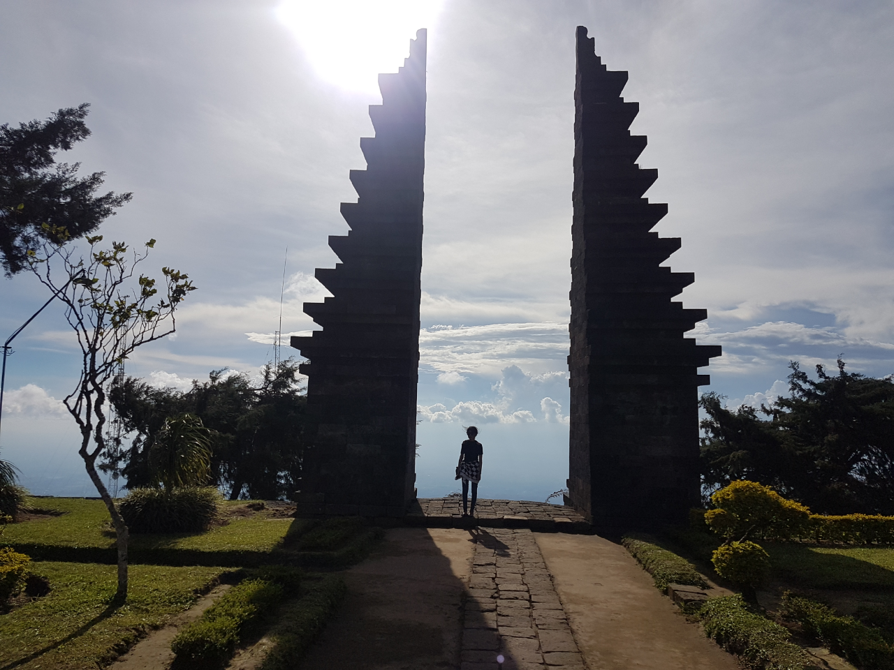 Wisata Kayangan Dari Karanganyar