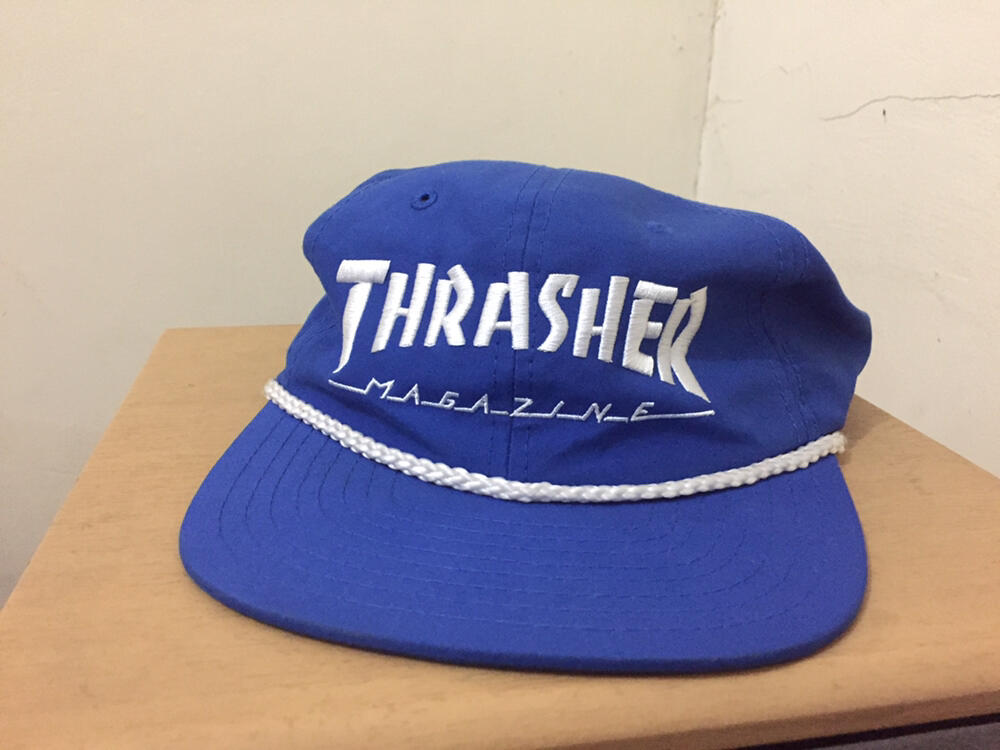 Terjual thrasher rope snapback blue 