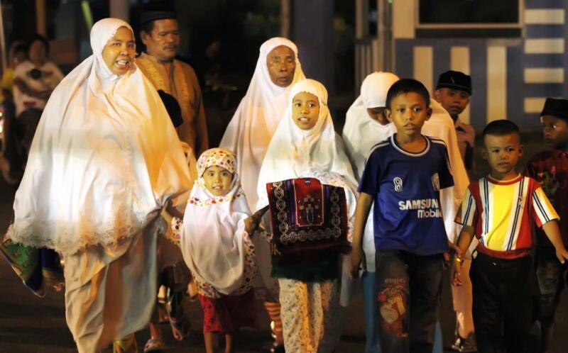 Beginilah Perbedaan Puasa di Kampung Halaman dengan di Perantauan 