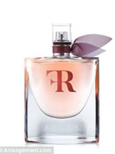 Dijual, Parfum yang Bisa Bantu Pria Cari Pasangan Wanita Lebih Muda