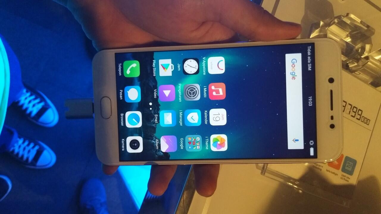 &#91;Field Report&#93; Ungkap Rahasia Perfect Selfie Di Kaskus The Lounge With Vivo V5s