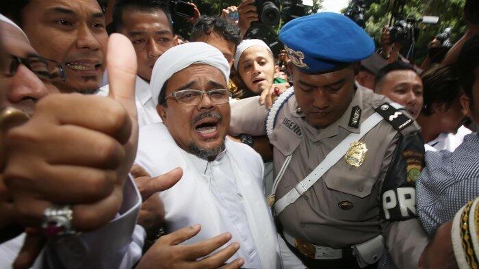 Terseret Kasus Pornografi, Rizieq Tetap Imam Besar FPI.