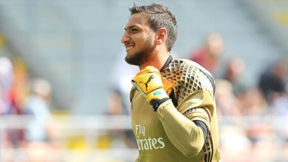 Montella Pasang Badan untuk Donnarumma