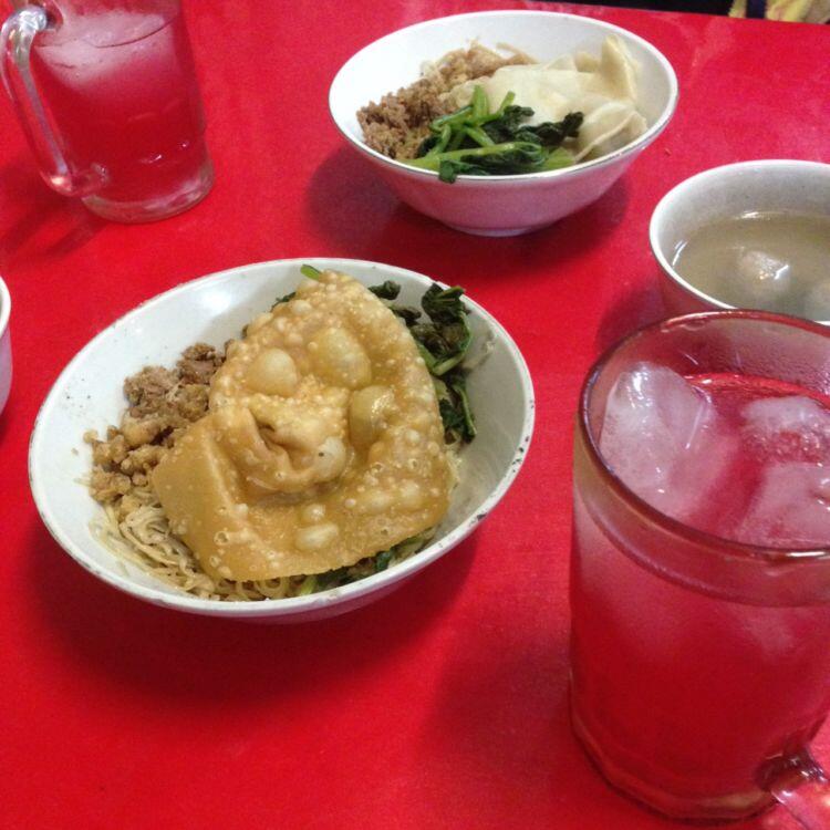 Mie Ayam Lovers, Kamu Harus Jelajahi 10 Warung Mie Ayam Terenak di Jogja Ini Deh! 