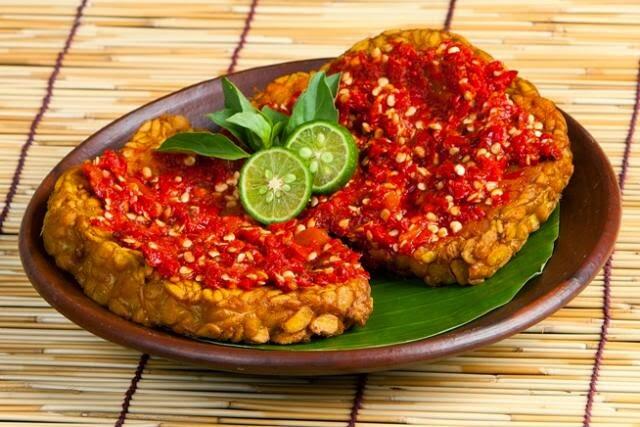 Makanan yang sebaiknya jangan di konsumsi pas Buka Puasa