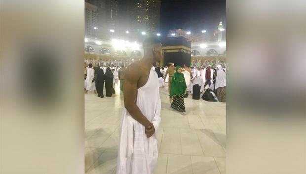 Unggah Foto dan Video Saat Umrah, Paul Pogba Panen 'Like'