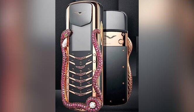 Vertu Signature Cobra, Ponsel yang Harganya Setara dengan Satu Mobil Sport Italia