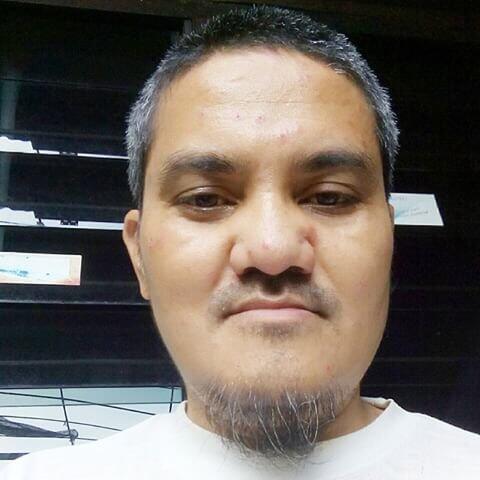 Terkenal Kritis, Jonru Ternyata Narsis Juga Loh Gan!