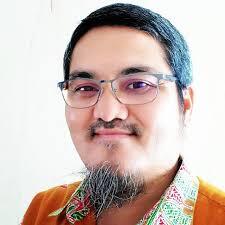 Terkenal Kritis, Jonru Ternyata Narsis Juga Loh Gan!