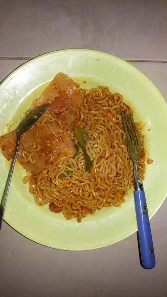 resep mie seblak jahannam ala anak kos