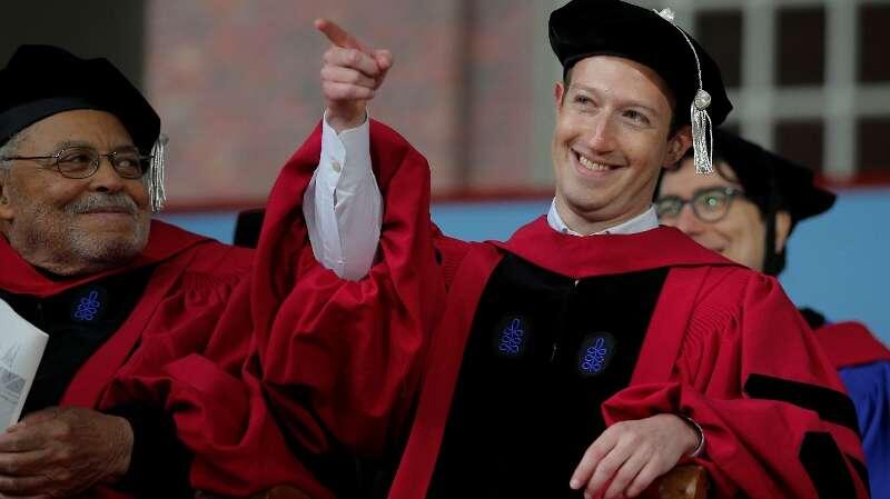 Mark Zuckerberg Wisuda, Pesan di Pidatonya Ini Memberi Pencerahan Baru