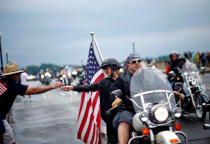 'Rolling Thunder' Sebuah Penghormatan Kepada Veteran Perang