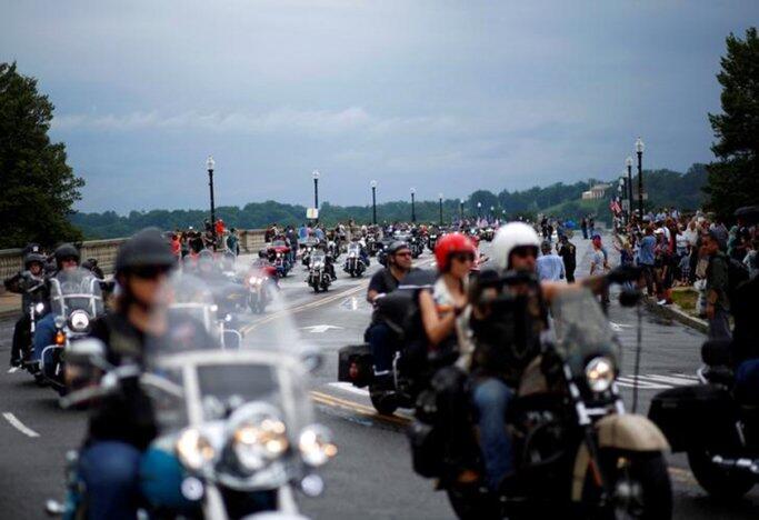'Rolling Thunder' Sebuah Penghormatan Kepada Veteran Perang