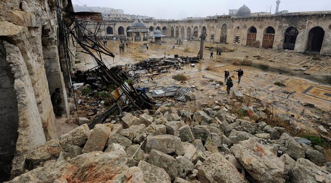 Runtuhnya Menara 'Magis' Masjid Agung Aleppo Berusia 1.000 Tahun