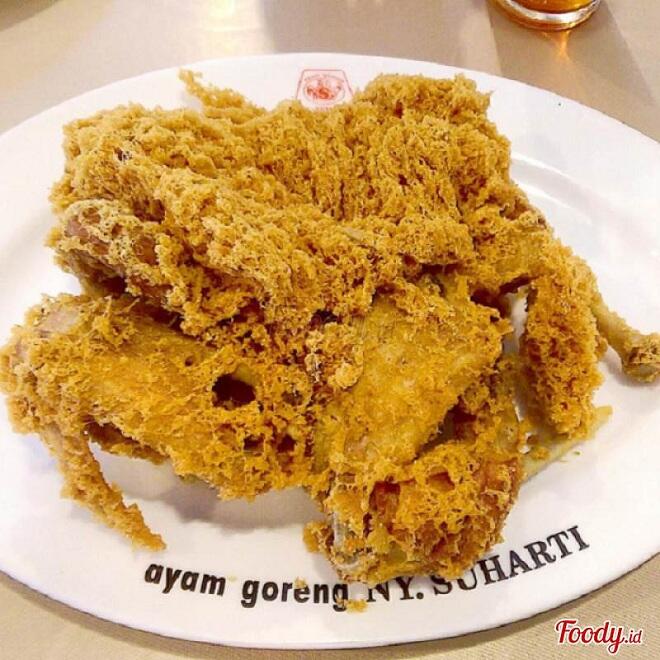 11 Ayam Goreng Maknyus di Jakarta, Cocok Untuk Reverensi Berbuka Puasa.