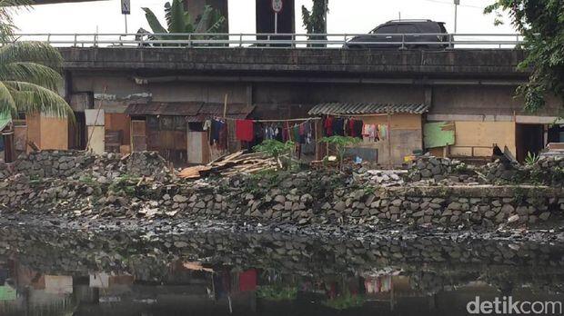 Cerita Kalijodo yang Nggak Ada Matinya