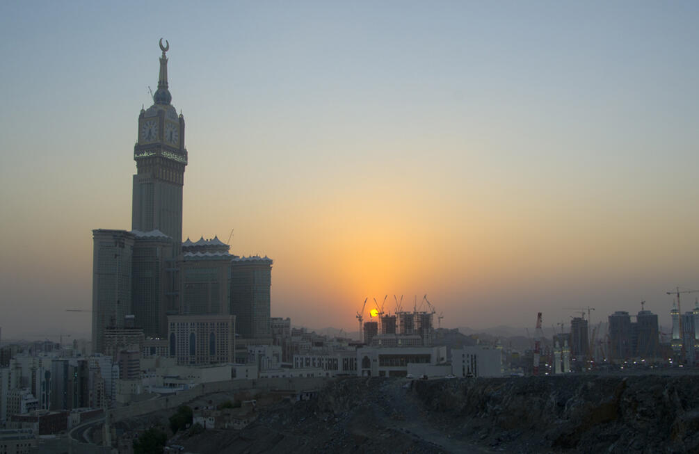 Inilah Menara Jam Terbesar di Dunia