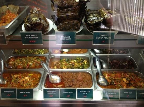10 Tempat Buka Puasa Di Jakarta Yang Harus Anda Coba